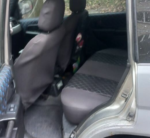 Сірий Міцубісі Паджеро, об'ємом двигуна 1.8 л та пробігом 146 тис. км за 4550 $, фото 8 на Automoto.ua