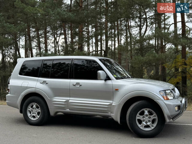Мицубиси Паджеро 2002 в Луцке на Automoto.ua Серый Мицубиси Паджеро, объемом двигателя 3.2 л и пробегом 337 тыс. км за 8900 $, фото 4 на Automoto.ua