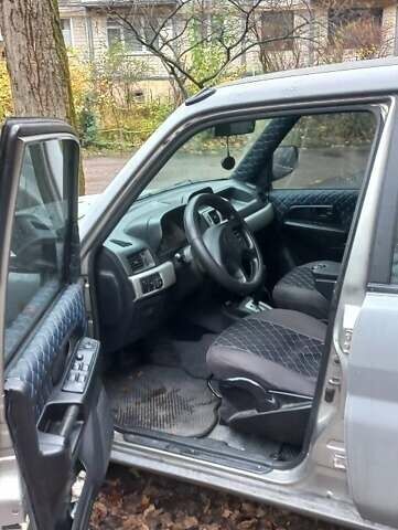 Серый Мицубиси Паджеро, объемом двигателя 1.8 л и пробегом 146 тыс. км за 4550 $, фото 20 на Automoto.ua