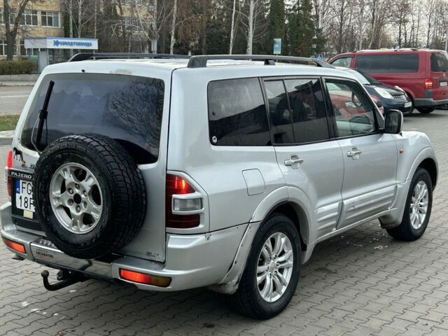 Сірий Міцубісі Паджеро, об'ємом двигуна 3.2 л та пробігом 400 тис. км за 3850 $, фото 4 на Automoto.ua