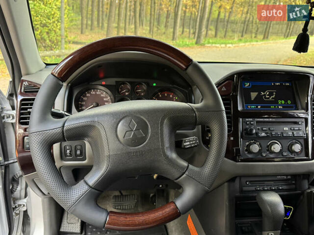 Мицубиси Паджеро 2002 в Луцке на Automoto.ua Серый Мицубиси Паджеро, объемом двигателя 3.2 л и пробегом 337 тыс. км за 8900 $, фото 26 на Automoto.ua