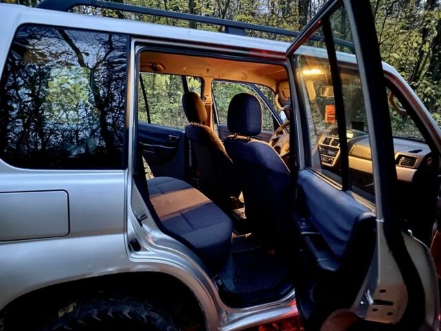 Серый Мицубиси Паджеро, объемом двигателя 2 л и пробегом 260 тыс. км за 4500 $, фото 12 на Automoto.ua