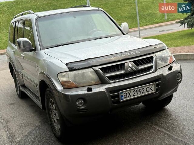 Серый Мицубиси Паджеро, объемом двигателя 3.5 л и пробегом 395 тыс. км за 5999 $, фото 27 на Automoto.ua