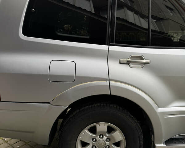 Серый Мицубиси Паджеро, объемом двигателя 3.2 л и пробегом 481 тыс. км за 7300 $, фото 11 на Automoto.ua