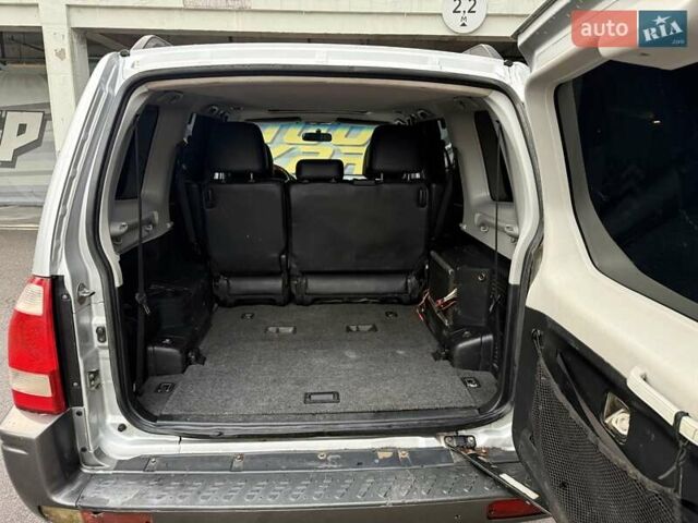 Серый Мицубиси Паджеро, объемом двигателя 3.5 л и пробегом 395 тыс. км за 5999 $, фото 50 на Automoto.ua