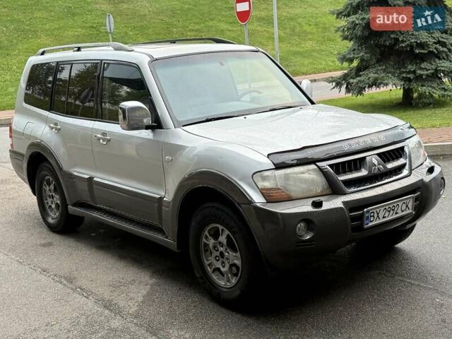 Серый Мицубиси Паджеро, объемом двигателя 3.5 л и пробегом 395 тыс. км за 5999 $, фото 8 на Automoto.ua