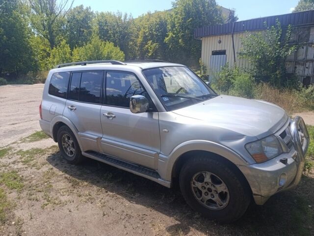 Сірий Міцубісі Паджеро, об'ємом двигуна 3.2 л та пробігом 436 тис. км за 4300 $, фото 2 на Automoto.ua