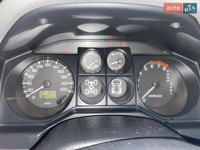 Сірий Міцубісі Паджеро, об'ємом двигуна 2.97 л та пробігом 387 тис. км за 7000 $, фото 5 на Automoto.ua