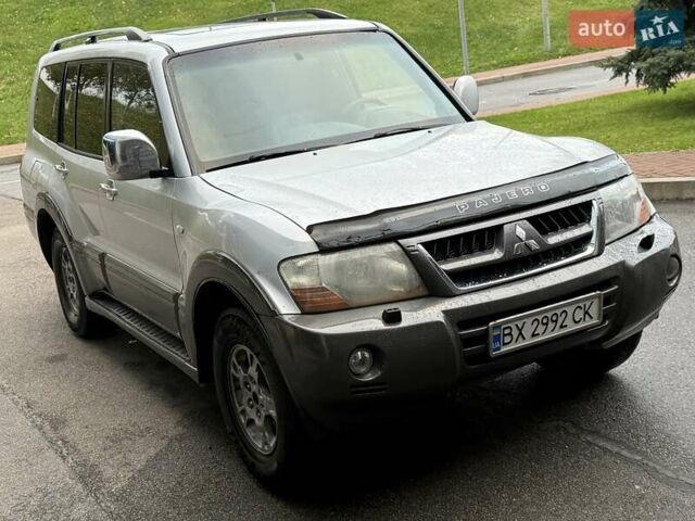 Серый Мицубиси Паджеро, объемом двигателя 3.5 л и пробегом 395 тыс. км за 5999 $, фото 15 на Automoto.ua