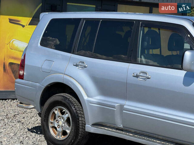 Серый Мицубиси Паджеро, объемом двигателя 3.2 л и пробегом 398 тыс. км за 7700 $, фото 16 на Automoto.ua