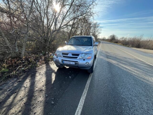 Серый Мицубиси Паджеро, объемом двигателя 3.2 л и пробегом 30 тыс. км за 8000 $, фото 11 на Automoto.ua