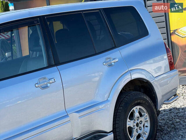 Серый Мицубиси Паджеро, объемом двигателя 3.2 л и пробегом 398 тыс. км за 7700 $, фото 9 на Automoto.ua