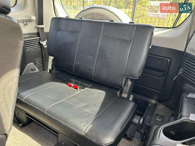 Серый Мицубиси Паджеро, объемом двигателя 3.5 л и пробегом 192 тыс. км за 7900 $, фото 20 на Automoto.ua