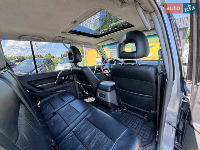 Серый Мицубиси Паджеро, объемом двигателя 3.2 л и пробегом 398 тыс. км за 7700 $, фото 36 на Automoto.ua