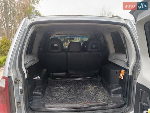 Серый Мицубиси Паджеро, объемом двигателя 3.5 л и пробегом 290 тыс. км за 7500 $, фото 15 на Automoto.ua