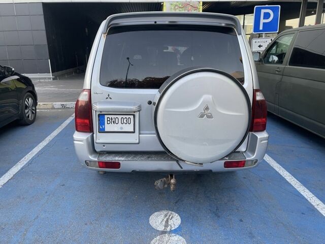 Сірий Міцубісі Паджеро, об'ємом двигуна 0 л та пробігом 320 тис. км за 3500 $, фото 1 на Automoto.ua