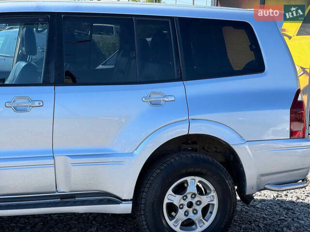 Серый Мицубиси Паджеро, объемом двигателя 3.2 л и пробегом 398 тыс. км за 7700 $, фото 11 на Automoto.ua