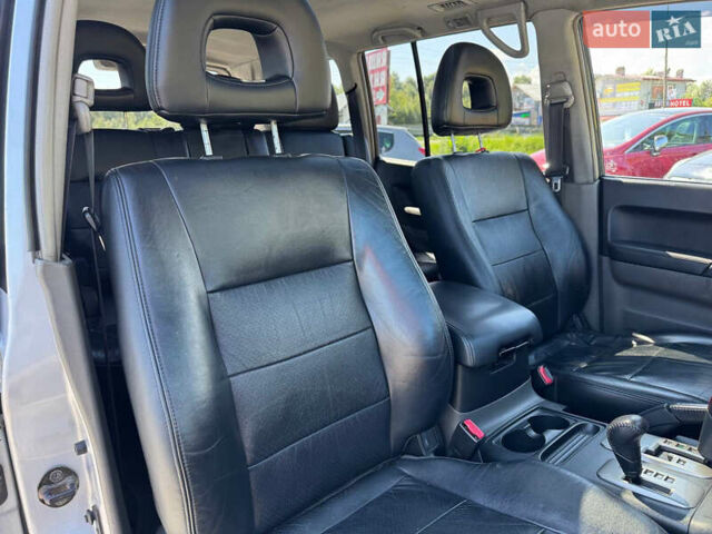 Серый Мицубиси Паджеро, объемом двигателя 3.2 л и пробегом 398 тыс. км за 7700 $, фото 29 на Automoto.ua