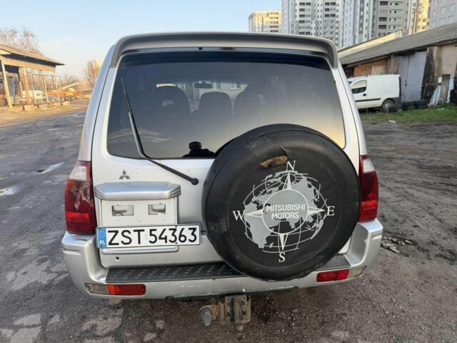 Серый Мицубиси Паджеро, объемом двигателя 3.2 л и пробегом 268 тыс. км за 4200 $, фото 5 на Automoto.ua