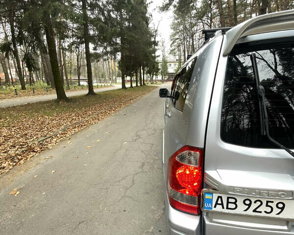 Серый Мицубиси Паджеро, объемом двигателя 2.97 л и пробегом 249 тыс. км за 8580 $, фото 10 на Automoto.ua