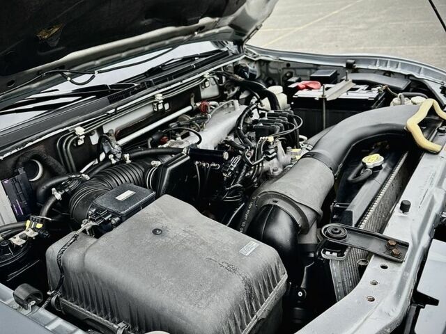 Сірий Міцубісі Паджеро, об'ємом двигуна 3 л та пробігом 279 тис. км за 11500 $, фото 7 на Automoto.ua