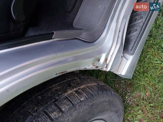 Серый Мицубиси Паджеро, объемом двигателя 3 л и пробегом 367 тыс. км за 7200 $, фото 6 на Automoto.ua