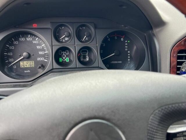 Серый Мицубиси Паджеро, объемом двигателя 3.2 л и пробегом 260 тыс. км за 4500 $, фото 3 на Automoto.ua