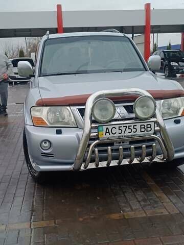 Сірий Міцубісі Паджеро, об'ємом двигуна 3.2 л та пробігом 277 тис. км за 8700 $, фото 8 на Automoto.ua