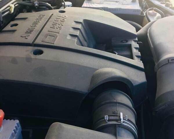 Сірий Міцубісі Паджеро, об'ємом двигуна 3.2 л та пробігом 354 тис. км за 7800 $, фото 15 на Automoto.ua