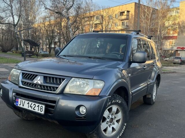 Серый Мицубиси Паджеро, объемом двигателя 3.2 л и пробегом 307 тыс. км за 5500 $, фото 6 на Automoto.ua