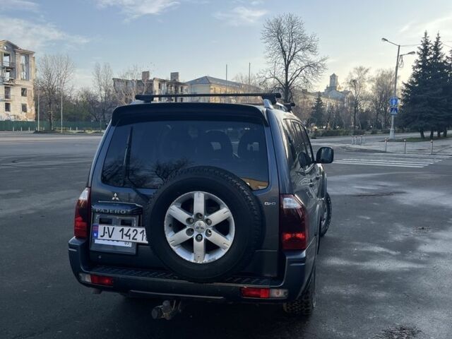 Серый Мицубиси Паджеро, объемом двигателя 3.2 л и пробегом 307 тыс. км за 5500 $, фото 3 на Automoto.ua