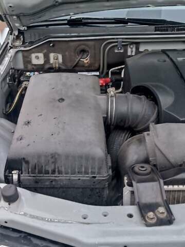 Сірий Міцубісі Паджеро, об'ємом двигуна 3.2 л та пробігом 277 тис. км за 8700 $, фото 15 на Automoto.ua