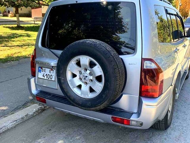 Сірий Міцубісі Паджеро, об'ємом двигуна 3.2 л та пробігом 215 тис. км за 8500 $, фото 2 на Automoto.ua