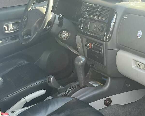 Серый Мицубиси Паджеро, объемом двигателя 2.97 л и пробегом 244 тыс. км за 10200 $, фото 9 на Automoto.ua