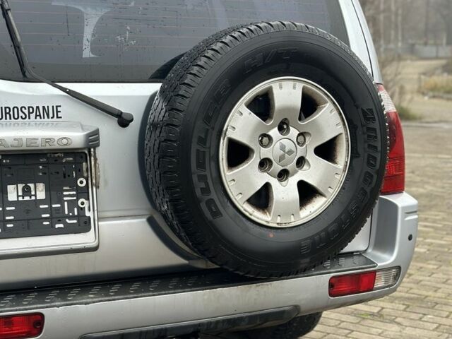 Сірий Міцубісі Паджеро, об'ємом двигуна 3.2 л та пробігом 265 тис. км за 4550 $, фото 8 на Automoto.ua