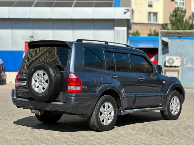 Сірий Міцубісі Паджеро, об'ємом двигуна 3 л та пробігом 230 тис. км за 6000 $, фото 4 на Automoto.ua