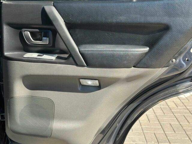 Сірий Міцубісі Паджеро, об'ємом двигуна 3 л та пробігом 230 тис. км за 6000 $, фото 17 на Automoto.ua