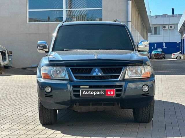 Сірий Міцубісі Паджеро, об'ємом двигуна 3 л та пробігом 230 тис. км за 6000 $, фото 1 на Automoto.ua