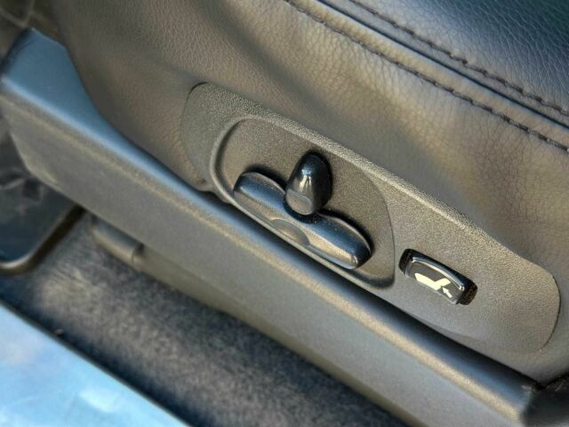 Сірий Міцубісі Паджеро, об'ємом двигуна 3 л та пробігом 230 тис. км за 6000 $, фото 13 на Automoto.ua