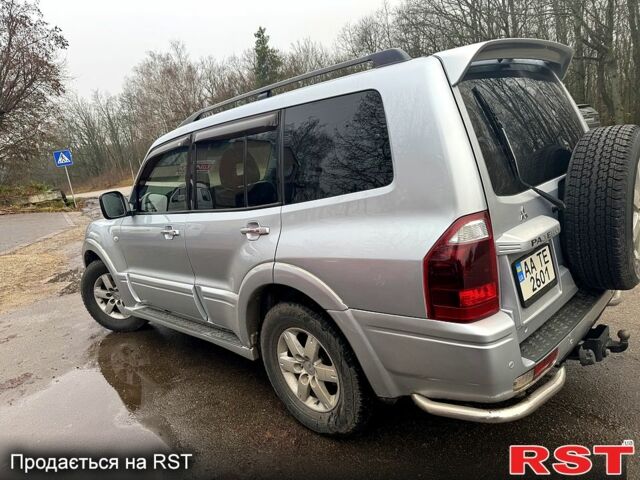 Серый Мицубиси Паджеро, объемом двигателя 3.5 л и пробегом 214 тыс. км за 6800 $, фото 5 на Automoto.ua