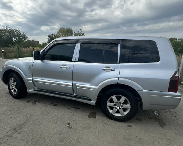 Серый Мицубиси Паджеро, объемом двигателя 3.2 л и пробегом 359 тыс. км за 7900 $, фото 21 на Automoto.ua