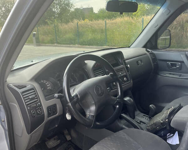 Серый Мицубиси Паджеро, объемом двигателя 3.2 л и пробегом 359 тыс. км за 7900 $, фото 9 на Automoto.ua