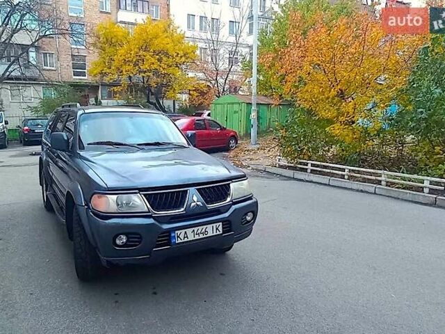 Серый Мицубиси Паджеро, объемом двигателя 2.97 л и пробегом 218 тыс. км за 6600 $, фото 3 на Automoto.ua