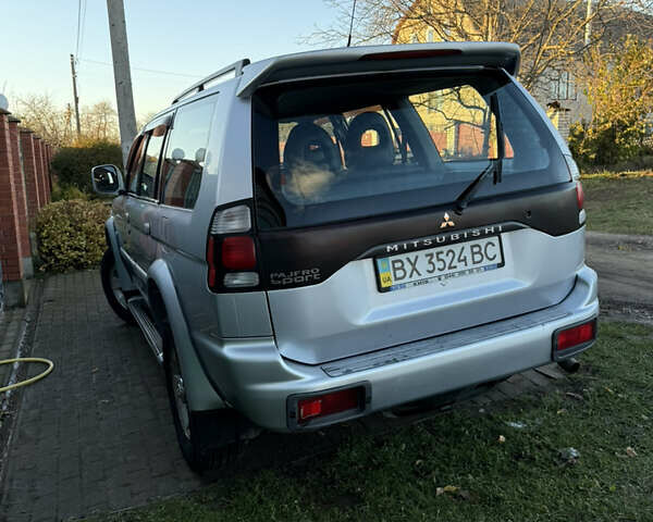Міцубісі Паджеро 2006 у Хмельницькому на Automoto.ua Сірий Міцубісі Паджеро, об'ємом двигуна 3 л та пробігом 185 тис. км за 8000 $, фото 1 на Automoto.ua