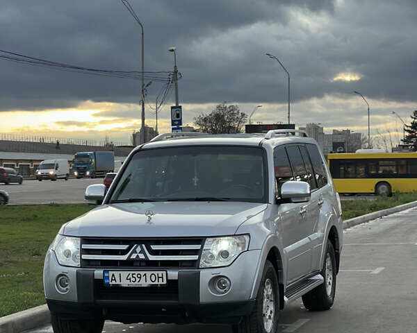 Серый Мицубиси Паджеро, объемом двигателя 2.97 л и пробегом 223 тыс. км за 11700 $, фото 9 на Automoto.ua