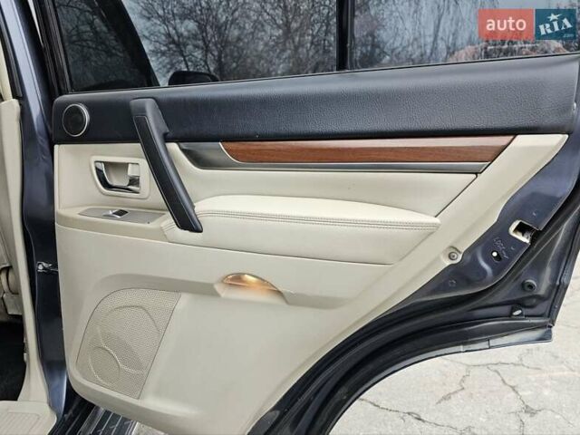 Сірий Міцубісі Паджеро, об'ємом двигуна 3 л та пробігом 187 тис. км за 11777 $, фото 23 на Automoto.ua