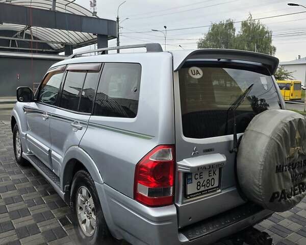 Сірий Міцубісі Паджеро, об'ємом двигуна 3 л та пробігом 396 тис. км за 7899 $, фото 5 на Automoto.ua