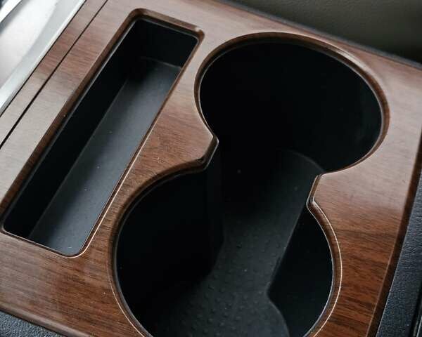 Сірий Міцубісі Паджеро, об'ємом двигуна 3 л та пробігом 187 тис. км за 11777 $, фото 53 на Automoto.ua