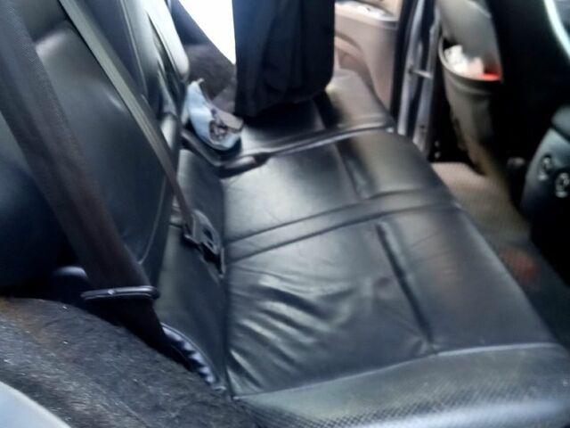 Сірий Міцубісі Паджеро, об'ємом двигуна 3 л та пробігом 240 тис. км за 11000 $, фото 10 на Automoto.ua