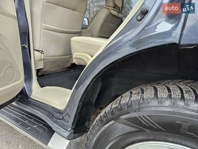 Сірий Міцубісі Паджеро, об'ємом двигуна 3 л та пробігом 187 тис. км за 11777 $, фото 6 на Automoto.ua